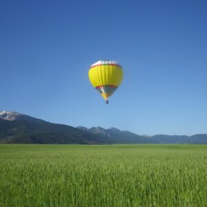 vol-en-montgolfiere-semaine-montgolfieres-des-pyrenees